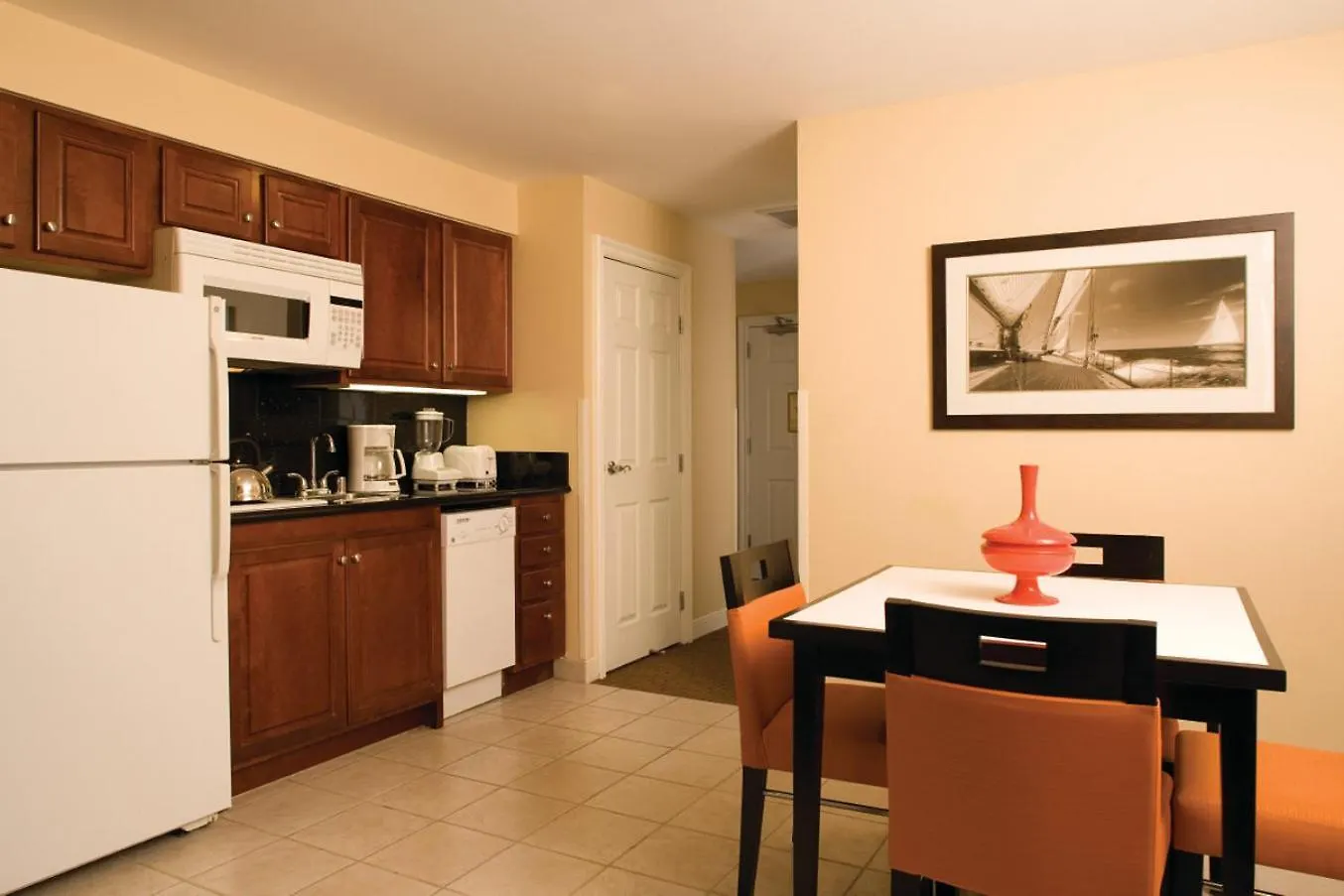 9 Budget Hotels in Downtown San Diego That Deliver Real Value