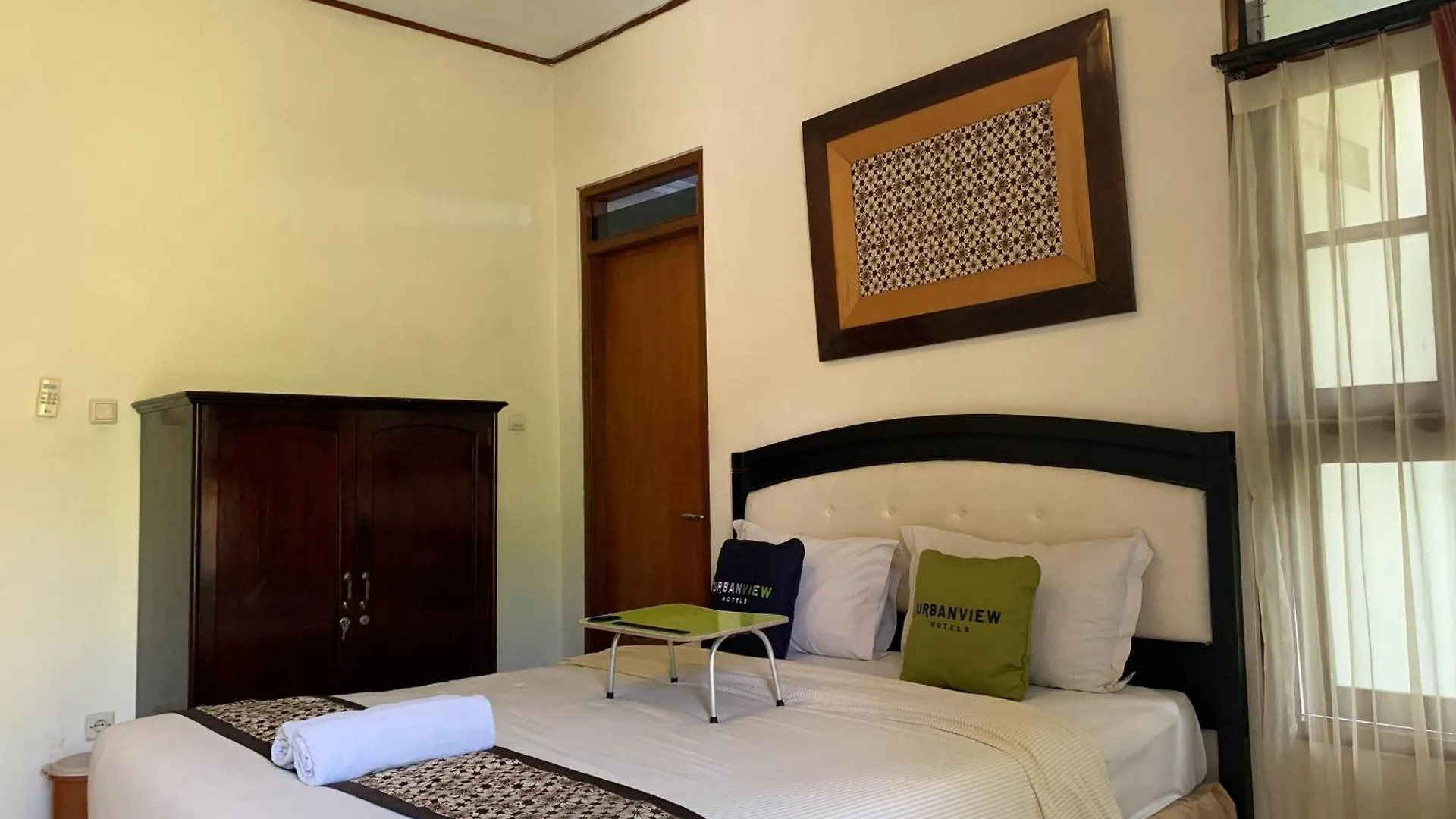 Staying Near Sambisari Temple: 11 RedDoorz Hotels Compared