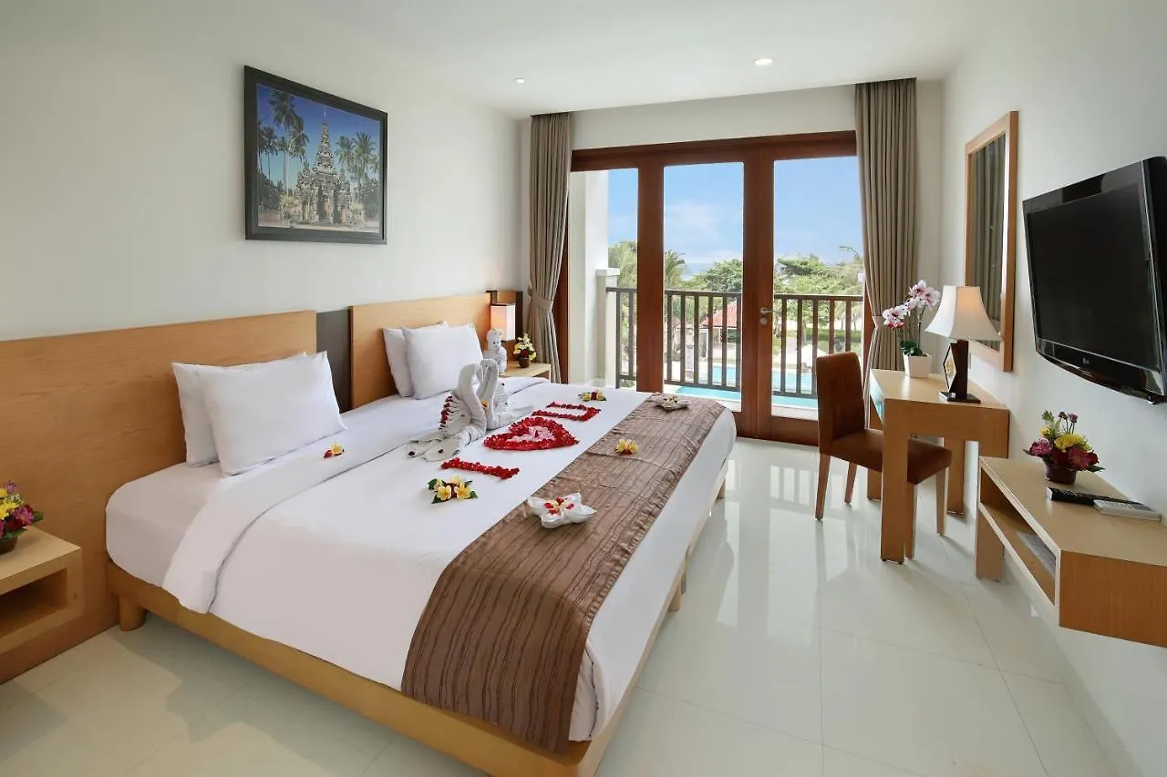 4 Family Hotels Near Circus Waterpark Worth Booking