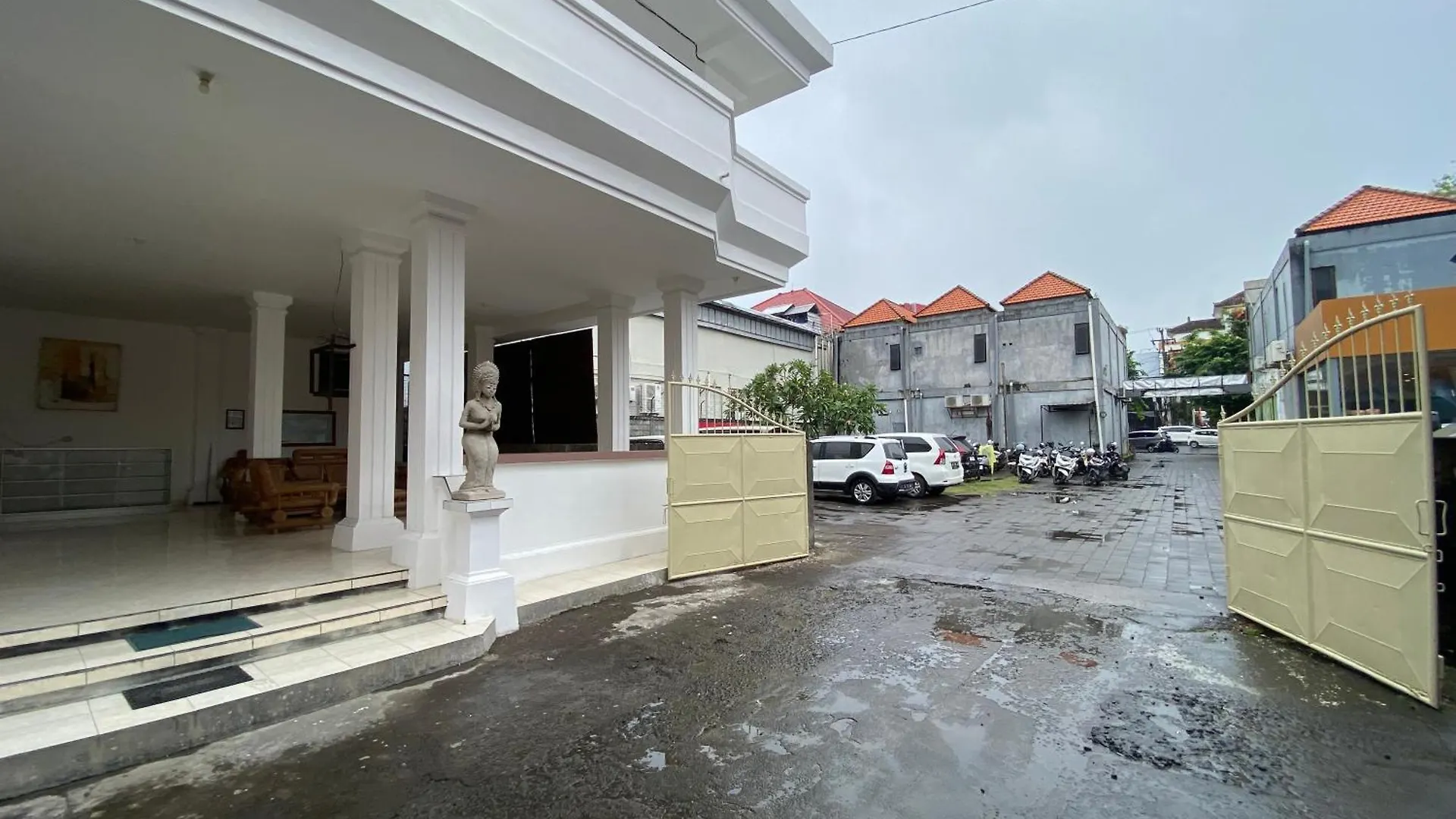 4 Smart OYO Hotels Near Monument of Puputan Badung