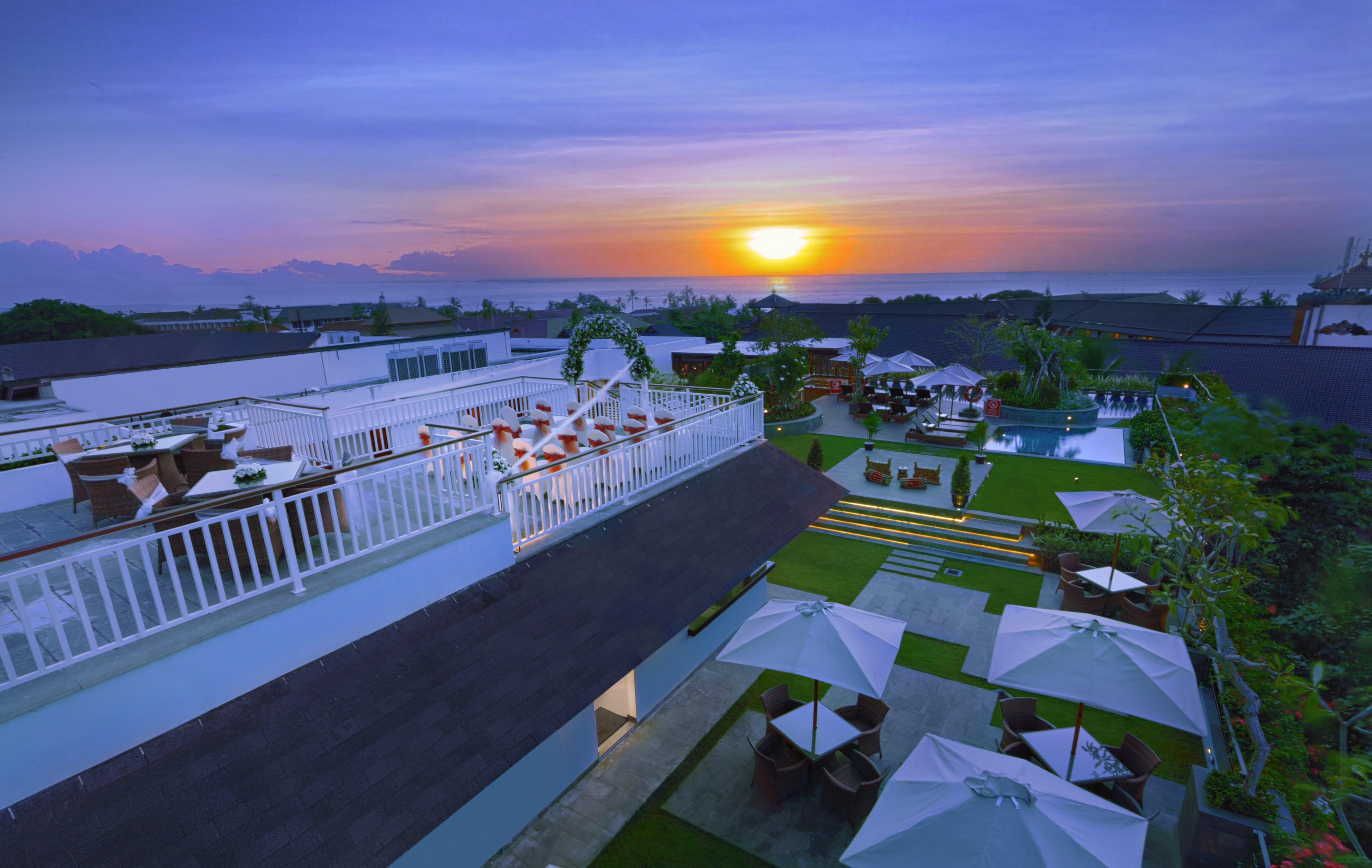 7 Business Hotels in Kartika Plaza Worth Booking Now
