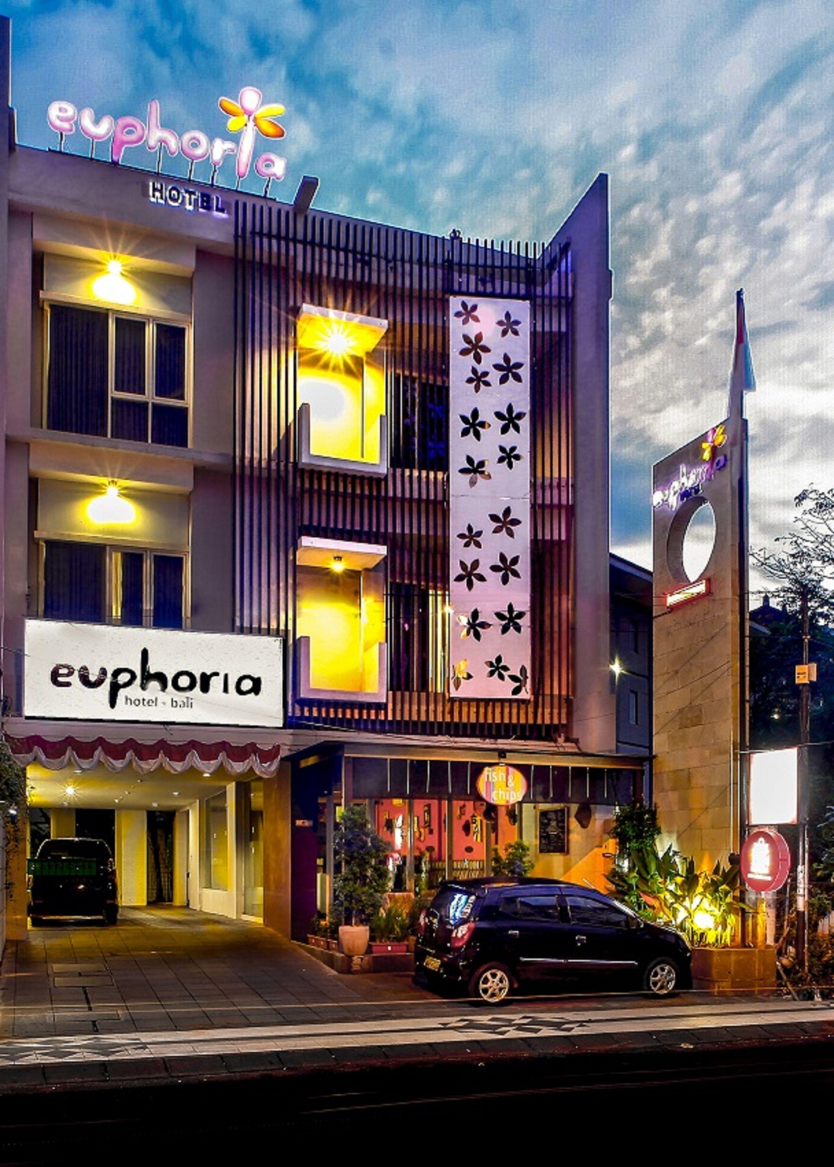 4 Solid 3-Star Hotels in Dewi Sri Worth Booking